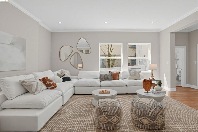 7026 Devon Way, Berkeley, CA 94705