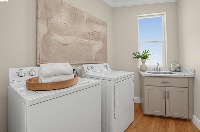 7026 Devon Way, Berkeley, CA 94705