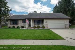 5918 Eagles Way, Haslett, MI 48840