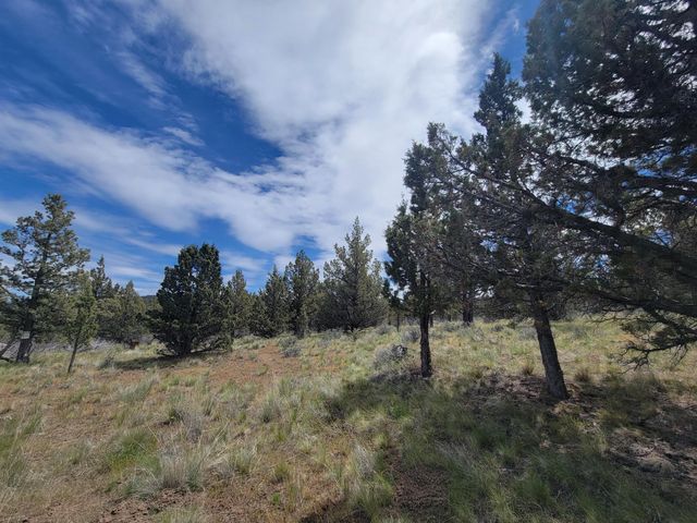 SE Osprey Road, Prineville, OR 97754