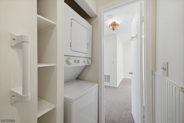 504 Clark Circle, Raritan Twp., NJ 08822