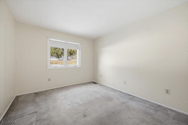 504 Clark Circle, Raritan Twp., NJ 08822