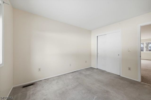 504 Clark Circle, Raritan Twp., NJ 08822