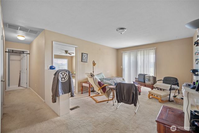 8506 Guide Meridian Road, Lynden, WA 98264