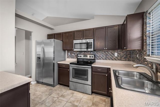 317 Winding Way Court, Wentzville, MO 63385