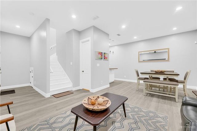 7011 N 3rd Street, Mcallen, TX 78504