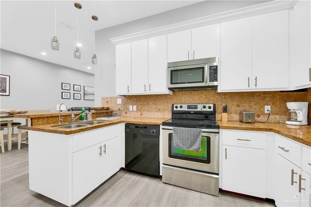 7011 N 3rd Street, Mcallen, TX 78504