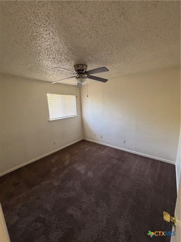 503 E Beeline Lane 4, Harker Heights, TX 76548