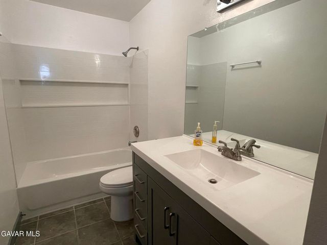 10416 Peach Avenue, California City, CA 93505