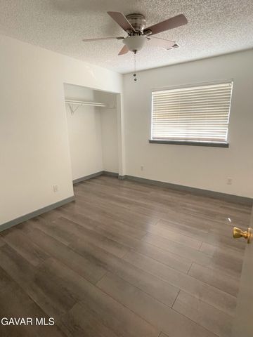 10416 Peach Avenue, California City, CA 93505