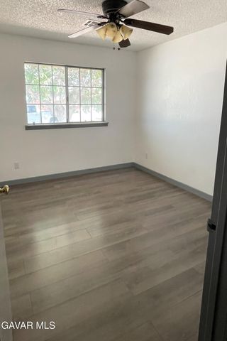 10416 Peach Avenue, California City, CA 93505