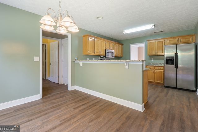 305 Brook Hollow Drive, Mcdonough, GA 30252