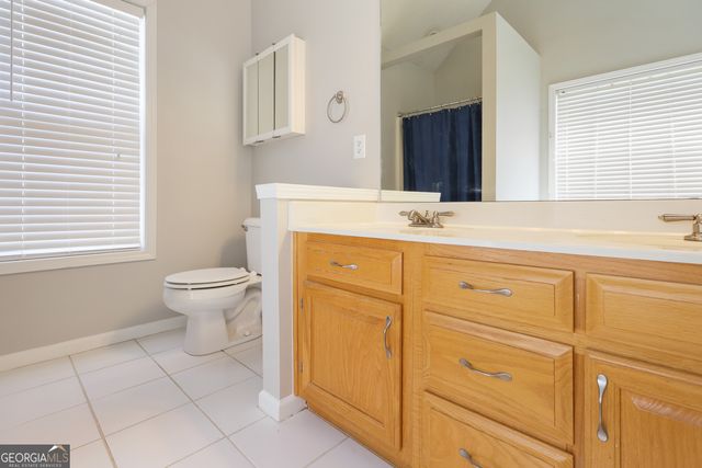 305 Brook Hollow Drive, Mcdonough, GA 30252