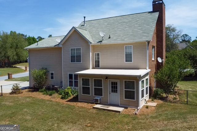 305 Brook Hollow Drive, Mcdonough, GA 30252