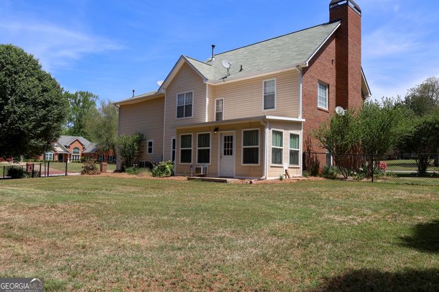 305 Brook Hollow Drive, Mcdonough, GA 30252