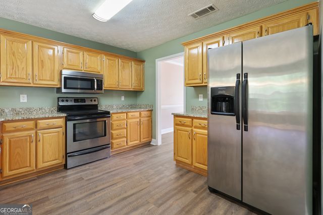 305 Brook Hollow Drive, Mcdonough, GA 30252