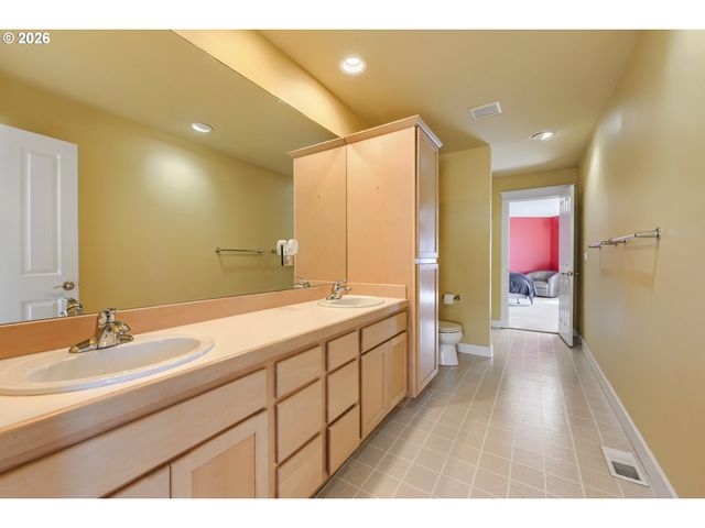 21999 Ne PARK Ln, Fairview, OR 97024