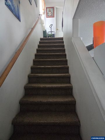 1195-1197 Shipping St NE, Salem, OR 97301