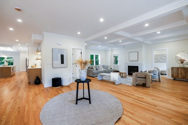 583 Fletcher St, Northbridge, MA 01588