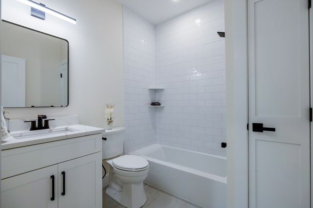 583 Fletcher St, Northbridge, MA 01588