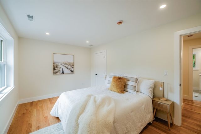 583 Fletcher St, Northbridge, MA 01588