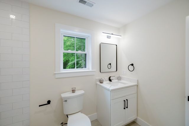 583 Fletcher St, Northbridge, MA 01588