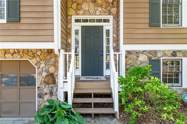 3311 Hillside Drive, Powder Springs, GA 30127