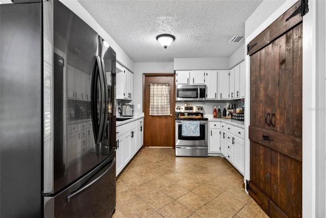 37314 TUCKER ROAD, Zephyrhills, FL 33541