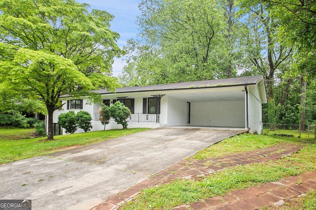 1780 Kinridge Road, Marietta, GA 30062