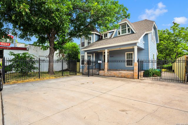 1615 W Commerce St, San Antonio, TX 78207