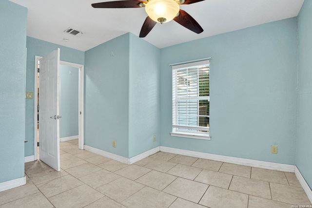1615 W Commerce St, San Antonio, TX 78207