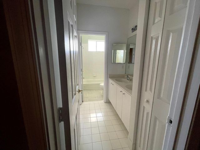 3361 NW 29TH Court, Lauderdale Lakes, FL 33311