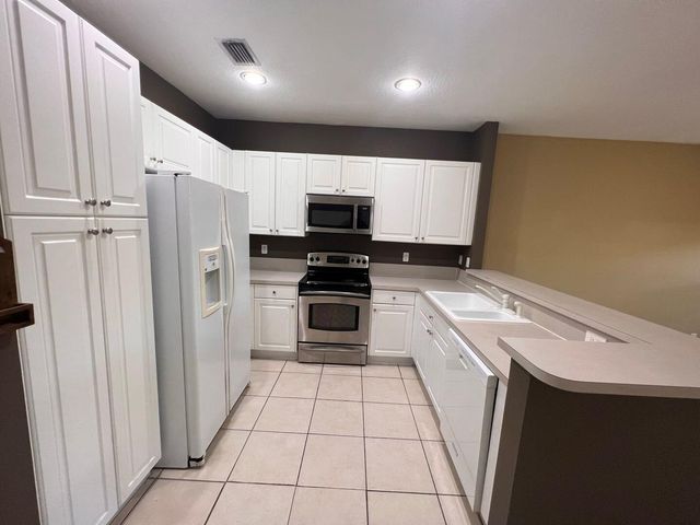 3361 NW 29TH Court, Lauderdale Lakes, FL 33311