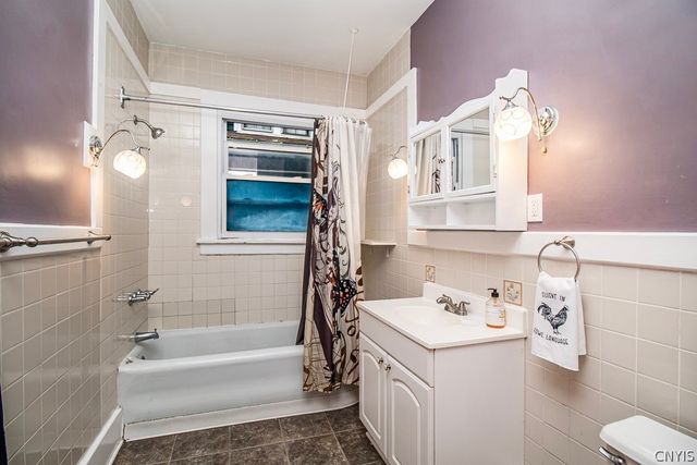148 Clairmonte Avenue, Syracuse, NY 13207