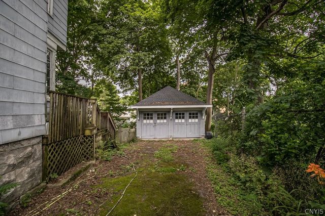 148 Clairmonte Avenue, Syracuse, NY 13207