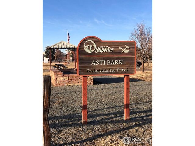 110 Coal Creek Dr, Superior, CO 80027