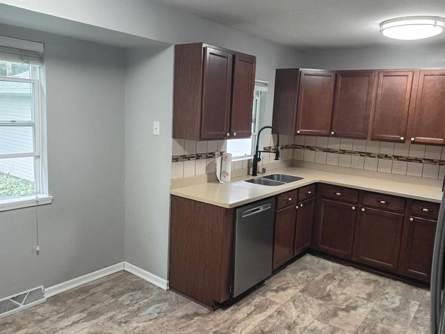 2312 Skyline Drive, Beloit, WI 53511