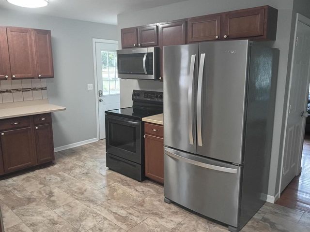 2312 Skyline Drive, Beloit, WI 53511