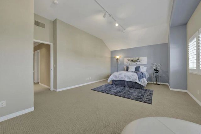 3733 Southridge Way, Oceanside, CA 92056