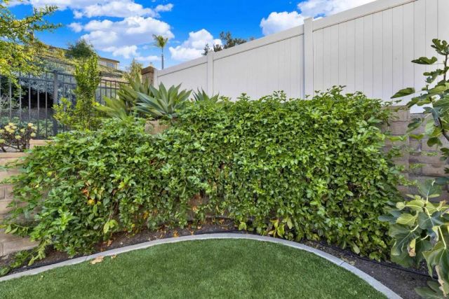3733 Southridge Way, Oceanside, CA 92056