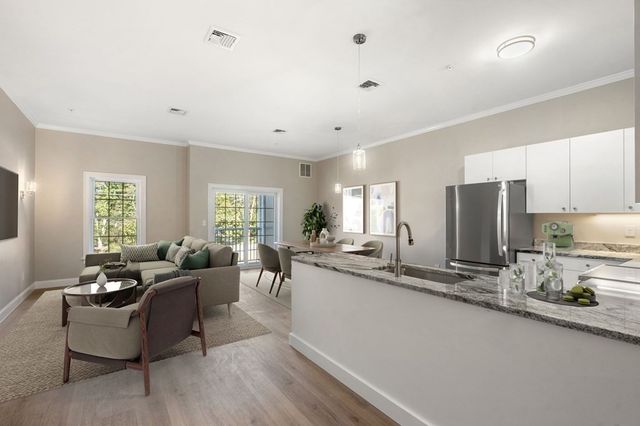 242 Main 101, Millis, MA 02054