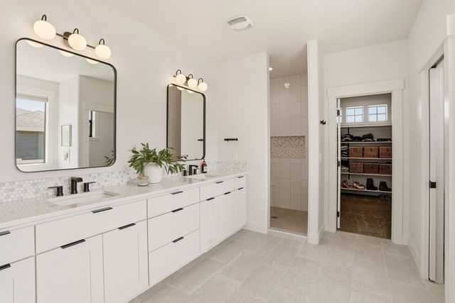 8303 N Jodi St, Spokane, WA 99208