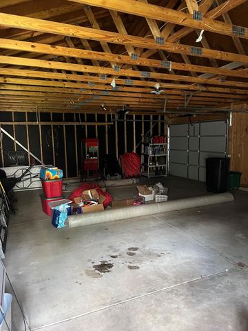 6617 Flushing Road, Flushing, MI 48433