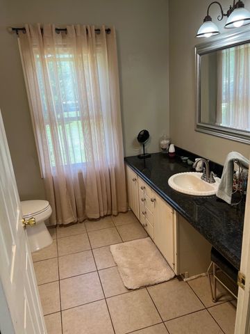 6617 Flushing Road, Flushing, MI 48433