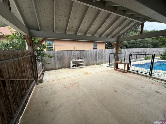 2029 BLUERIDGE DR, Canyon Lake, TX 78133