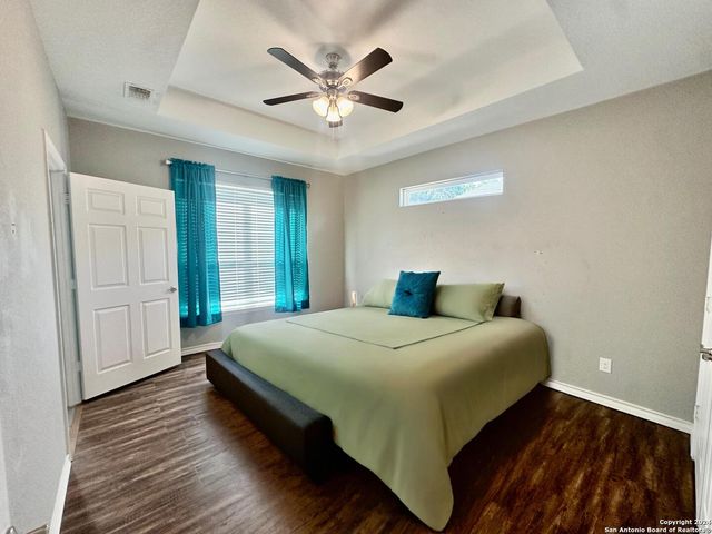 2029 BLUERIDGE DR, Canyon Lake, TX 78133