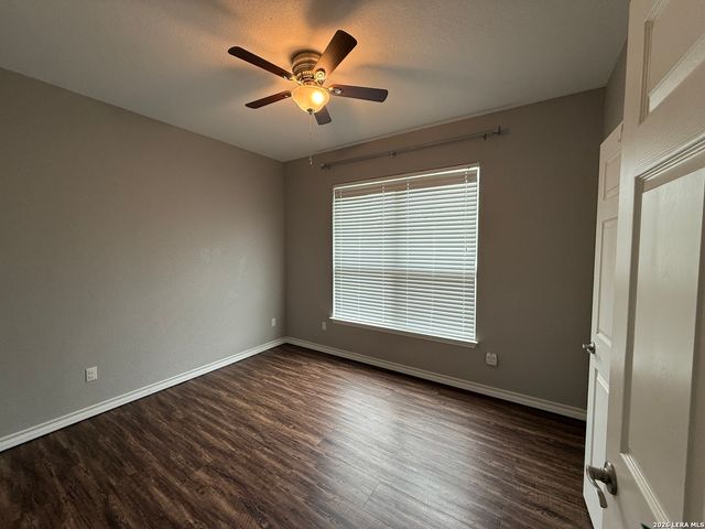2029 BLUERIDGE DR, Canyon Lake, TX 78133