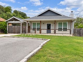 2029 BLUERIDGE DR, Canyon Lake, TX 78133