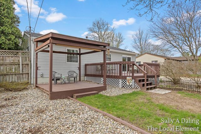 808 E Grant Street, Greenville City, MI 48838