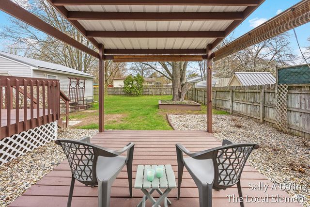 808 E Grant Street, Greenville City, MI 48838